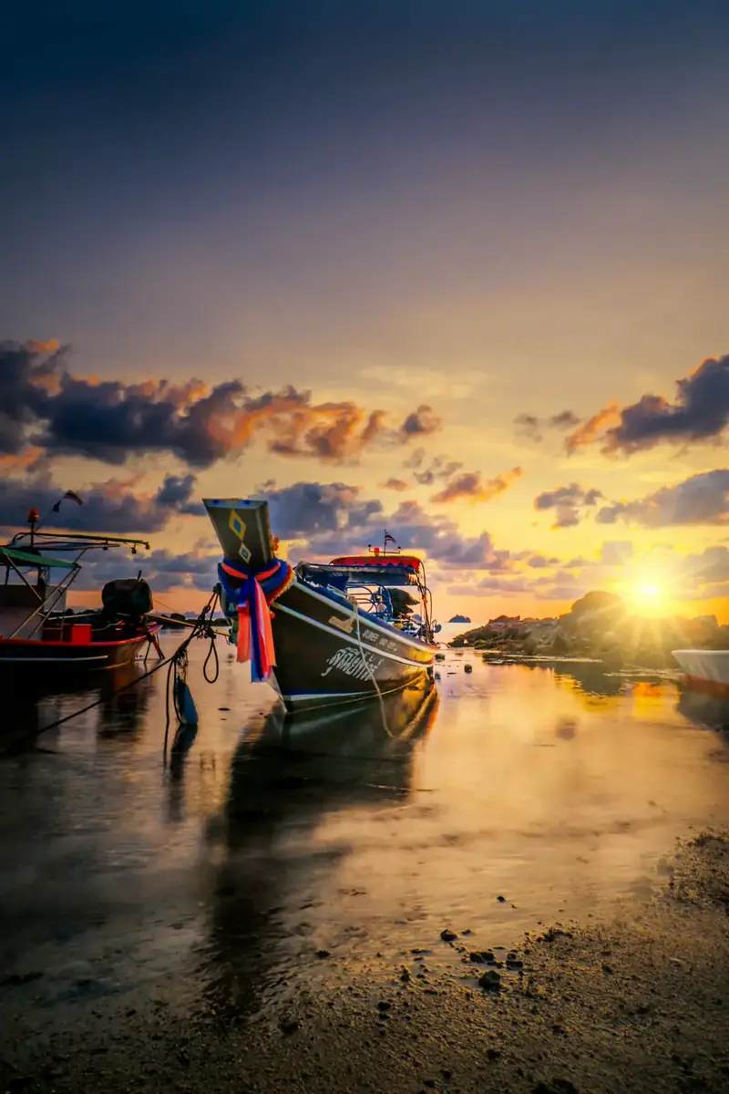 Send an ePostcard from LUM, Koh Tao